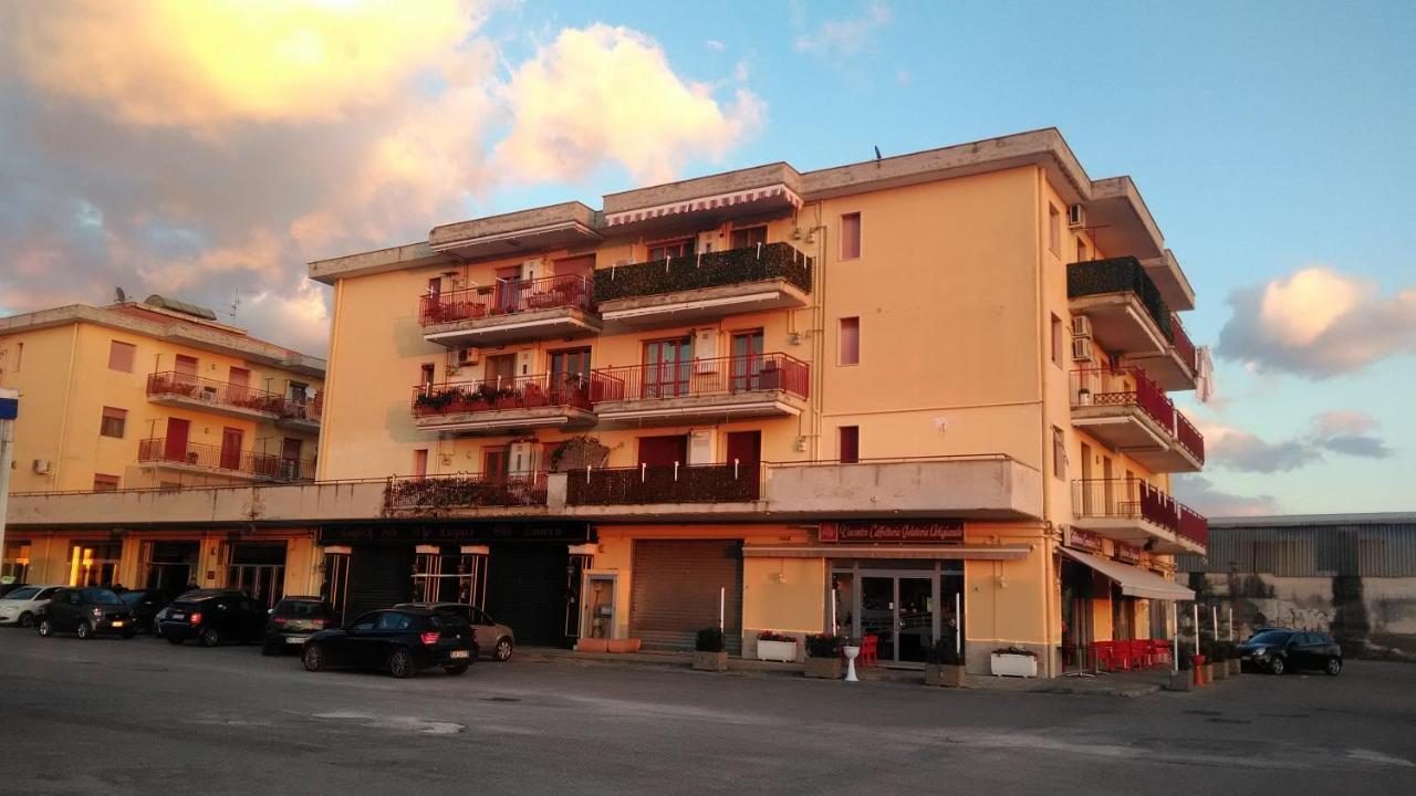 Costa D'Amalfi E Cilento Pontecagnano Faiano Exterior foto